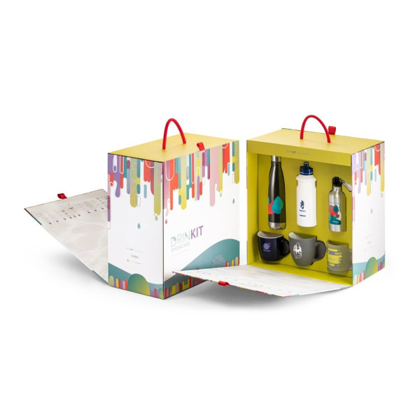 DRINKIT SHOWCASE. Showcase voor drinkwaren op maat